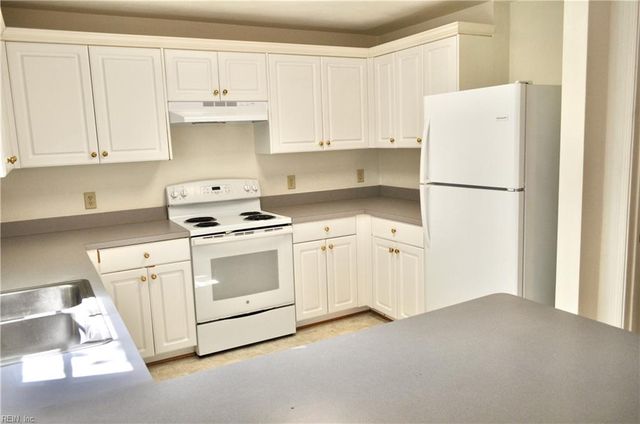 2557 Oconee Ave Apt 202, Virginia Beach, VA 23454