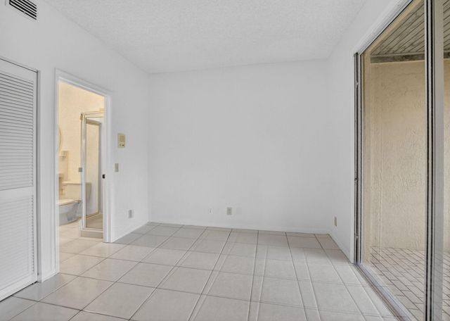 6780 Via Regina, Boca Raton, FL 33433