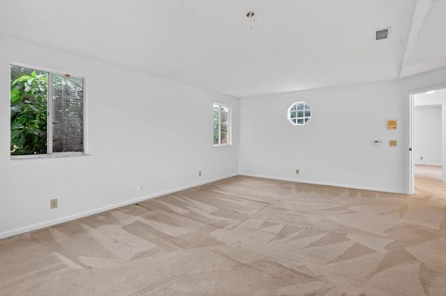 6780 Via Regina, Boca Raton, FL 33433