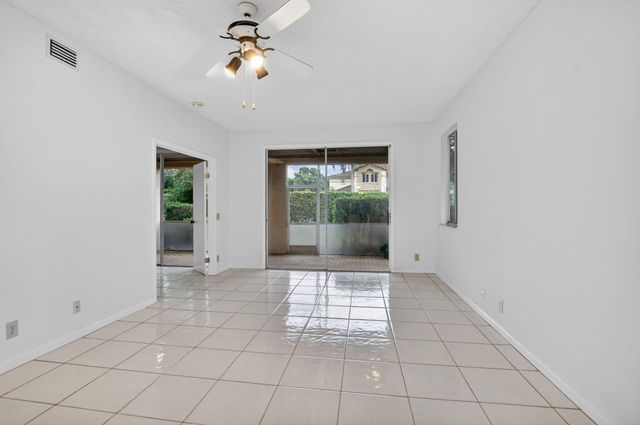 6780 Via Regina, Boca Raton, FL 33433