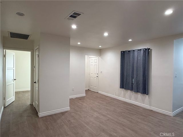 7045 Lindley, Reseda, CA 91335