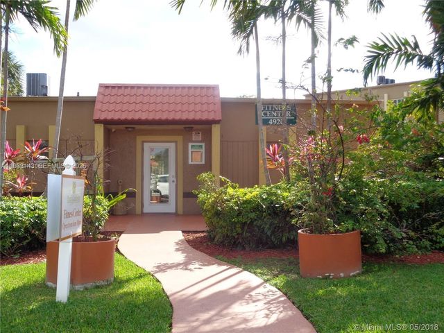 5122 NW 79th Ave 305, Doral, FL 33166