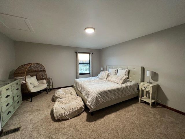 7495 Bennett Road, Williamsburg, MI 49690