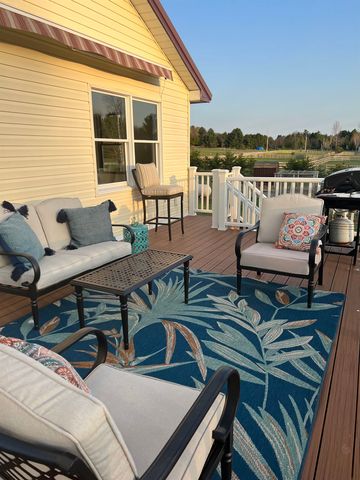 7495 Bennett Road, Williamsburg, MI 49690