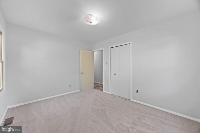 817 BELFAST RD, Waldorf, MD 20602