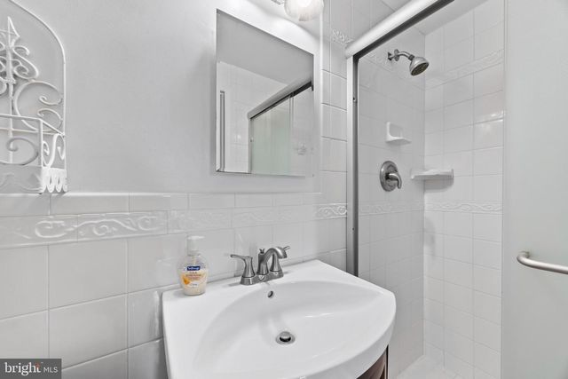 817 BELFAST RD, Waldorf, MD 20602