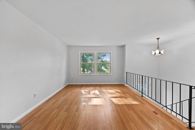 817 BELFAST RD, Waldorf, MD 20602