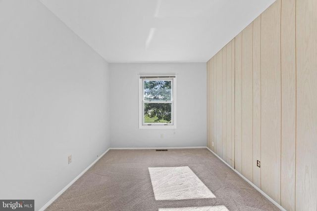 817 BELFAST RD, Waldorf, MD 20602