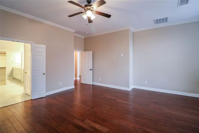 9130 Bottlebrush Lane, Irving, TX 75063