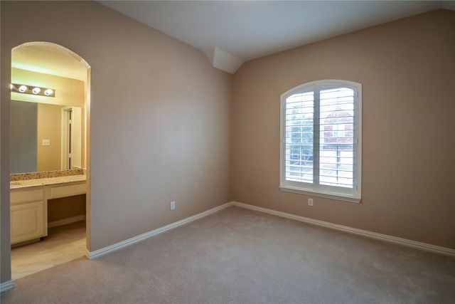 9130 Bottlebrush Lane, Irving, TX 75063