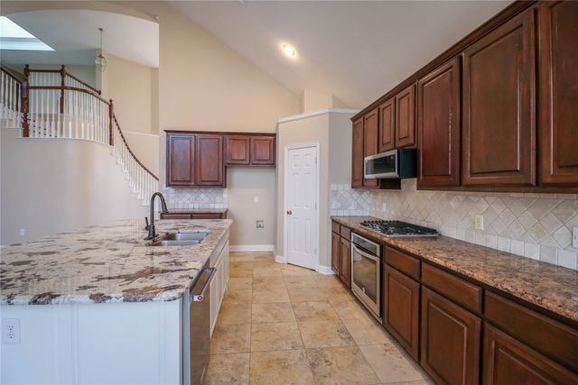 9130 Bottlebrush Lane, Irving, TX 75063