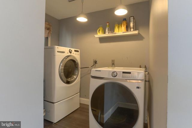 221 W MAIN ST, Newmanstown, PA 17073