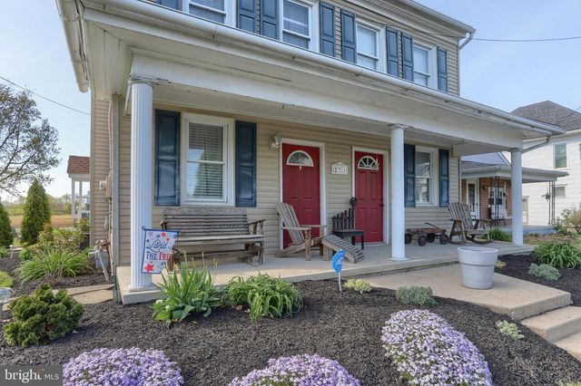 221 W MAIN ST, Newmanstown, PA 17073