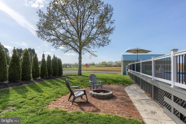 221 W MAIN ST, Newmanstown, PA 17073