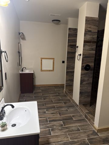 527 Hickory Ridge Rd, Gallatin, TN 37066
