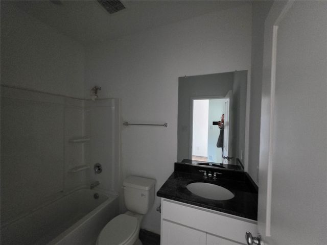 210 Rustic Alder Drive, Crosby, TX 77532