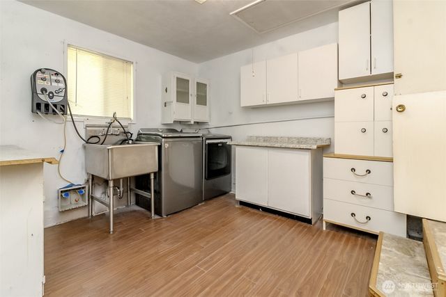 14523 Pioneer Way E, Puyallup, WA 98372