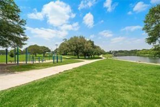 7616 Elm Street, Houston, TX 77023