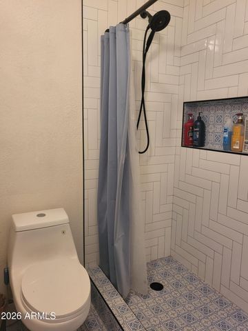 5146 W JOAN DE ARC Avenue, Glendale, AZ 85304