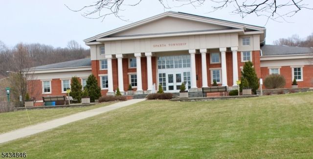 114 Wagon Wheel Rd, Sparta Twp., NJ 07871