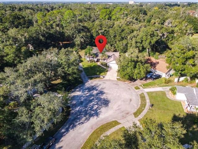 1056 SHADY HOLLOW DRIVE, Deland, FL 32724