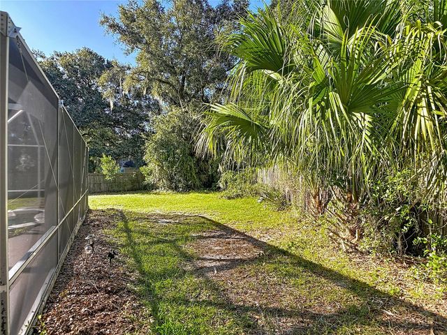 1056 SHADY HOLLOW DRIVE, Deland, FL 32724