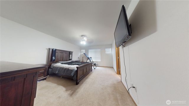 14904 99th Ave Se, Yelm, WA 98597