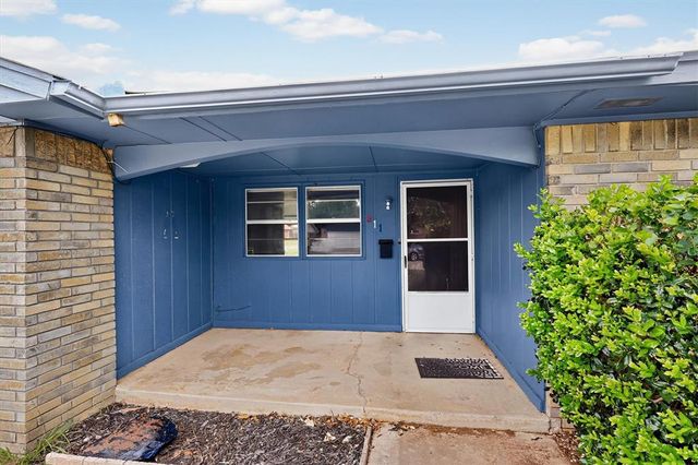 811 Ridgeway Drive, Yukon, OK 73099