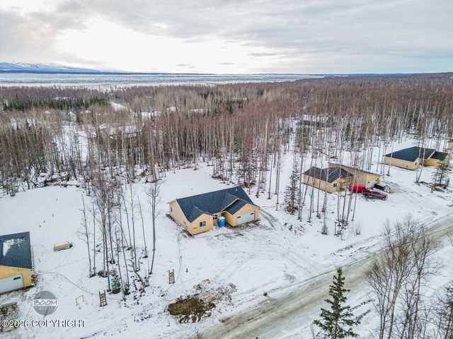 7550 W Hentila Street, Wasilla, AK 99623
