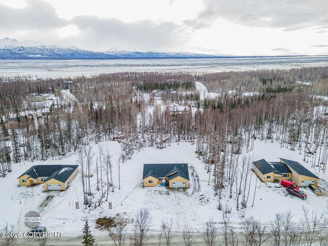 7550 W Hentila Street, Wasilla, AK 99623