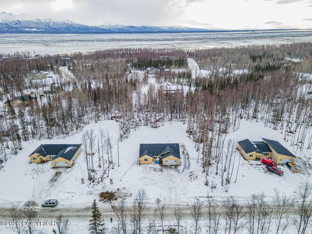 7550 W Hentila Street, Wasilla, AK 99623