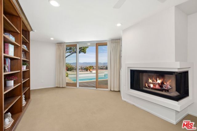 3300 Red Rose Drive, Los Angeles, CA 91436