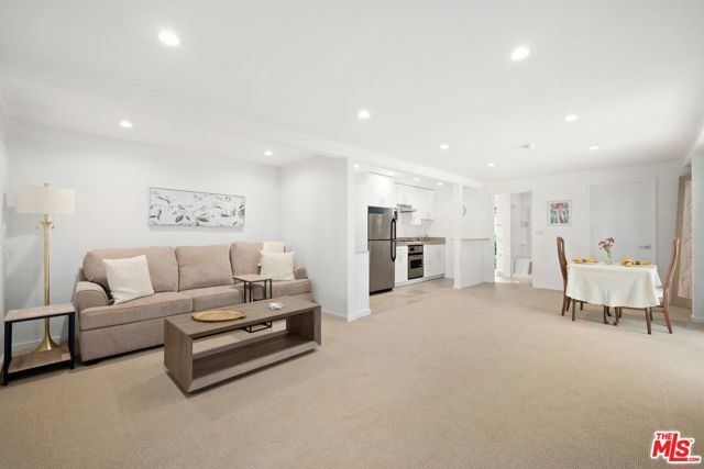 3300 Red Rose Drive, Los Angeles, CA 91436