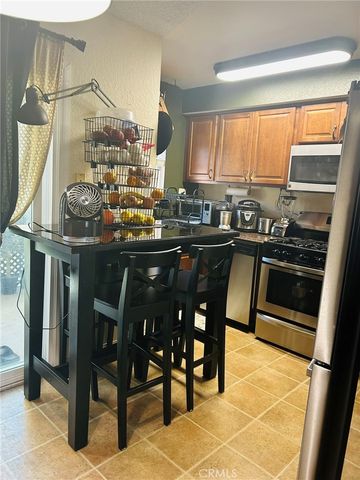 404 W Electric Avenue A, La Habra, CA 90631