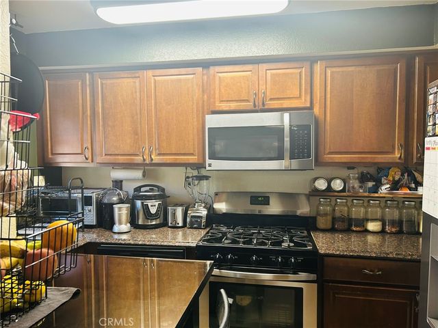 404 W Electric Avenue A, La Habra, CA 90631