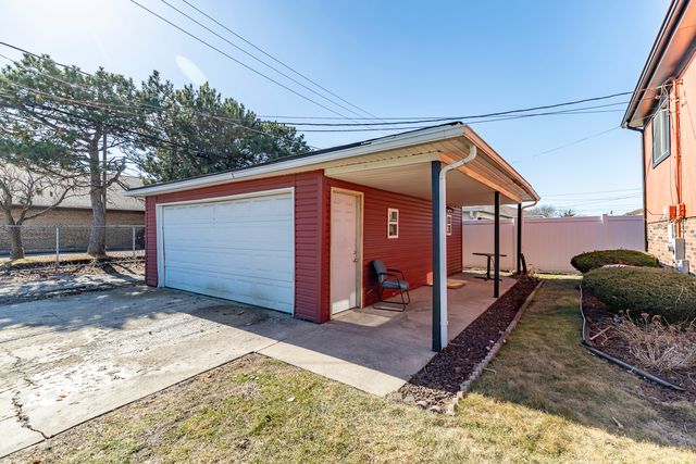 1101 Lucas Street, Calumet City, IL 60409