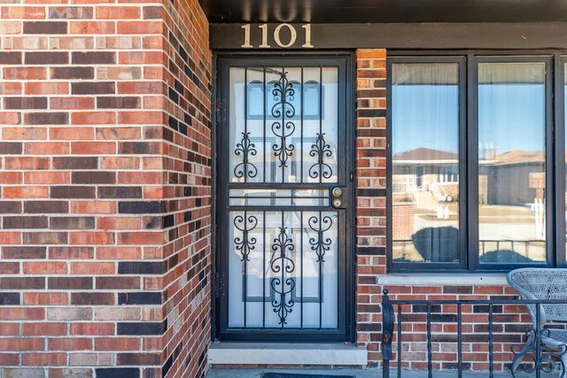 1101 Lucas Street, Calumet City, IL 60409