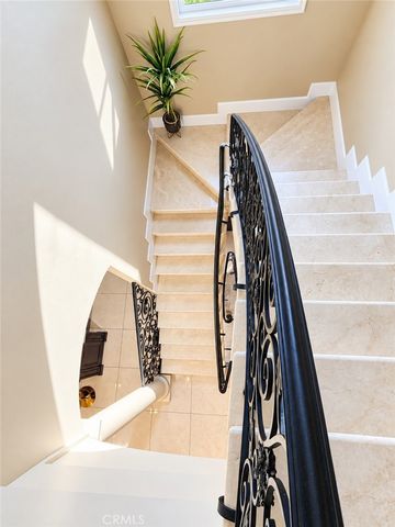 4228 Canoga Drive, Los Angeles, CA 91364