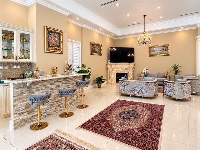 4228 Canoga Drive, Los Angeles, CA 91364