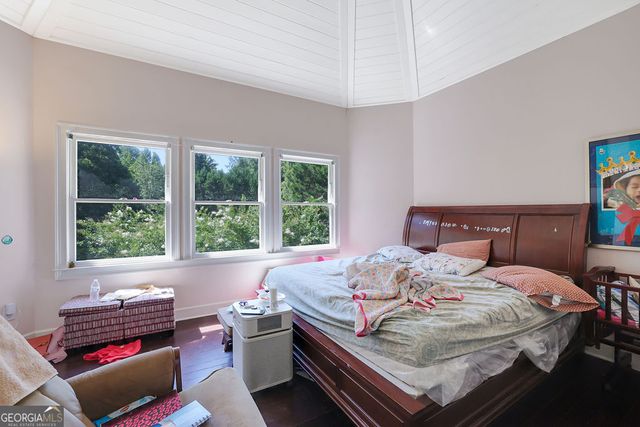 110 Larne Court, Roswell, GA 30076