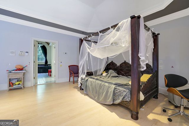 110 Larne Court, Roswell, GA 30076