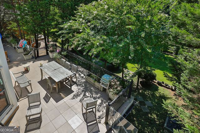 110 Larne Court, Roswell, GA 30076