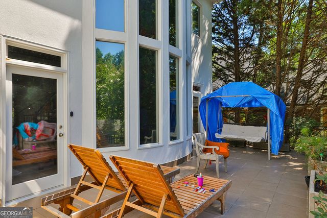 110 Larne Court, Roswell, GA 30076