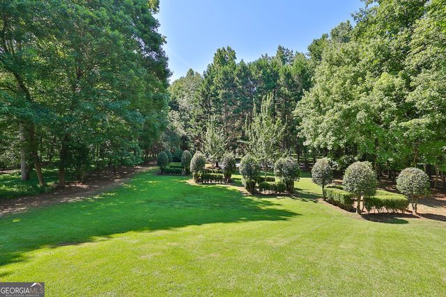 110 Larne Court, Roswell, GA 30076