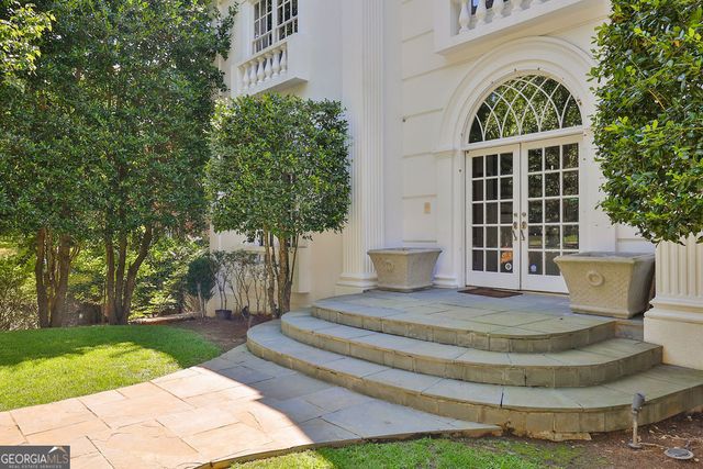 110 Larne Court, Roswell, GA 30076