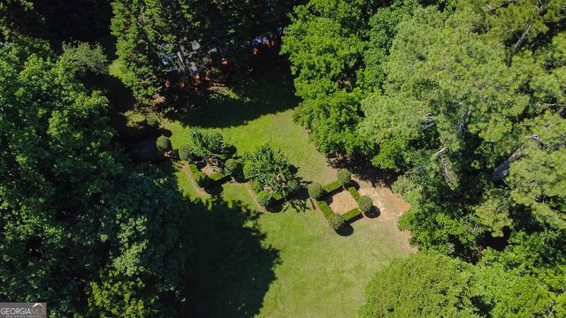 110 Larne Court, Roswell, GA 30076