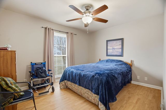 4971 Hyde Rd, Springfield, TN 37172