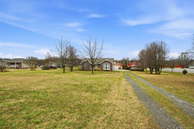 4971 Hyde Rd, Springfield, TN 37172