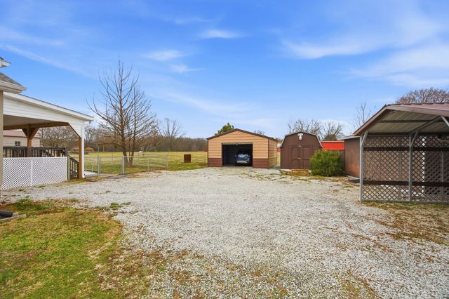 4971 Hyde Rd, Springfield, TN 37172