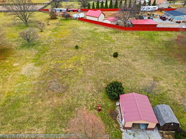 4971 Hyde Rd, Springfield, TN 37172